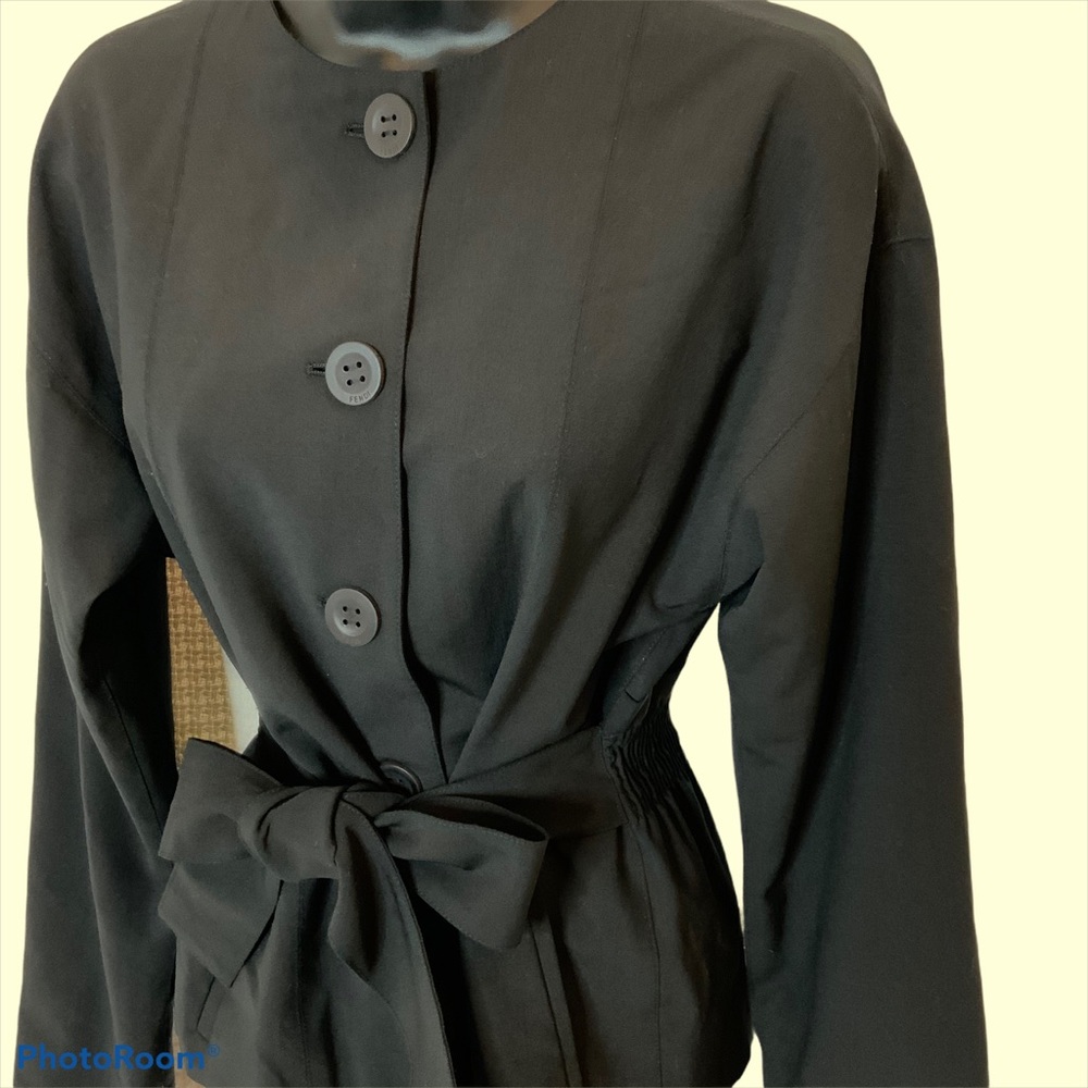AUTHENTIC Fendi Belted Button Down Jacket Size 38 - Picture 8 of 13